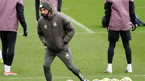 Arbeloa cắt ngắn kỳ nghỉ để hội quân sớm cùng Real